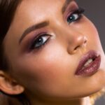 Makijaż dla dojrzałej skóry: porady i triki